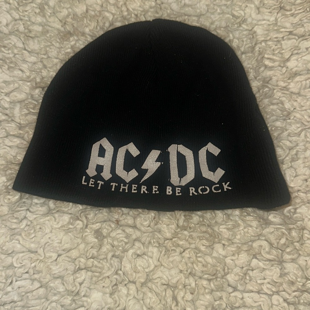 Unisex AC/DC Skull Hat.